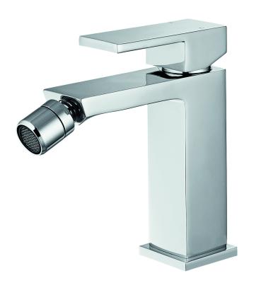 China Durable 1 Hole  Bidet Tap Mixer Rust Resistant Bathroom Water Faucet for sale