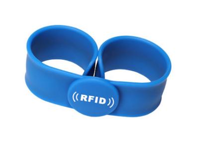 China Adjustable RFID Festival Silicone Amusement Park Wristbands for sale
