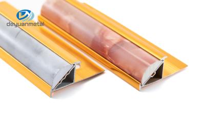 Cina Profilo d'angolo curvo di alluminio anodizzato, 6063 angolari protettivi di alluminio della parete in vendita