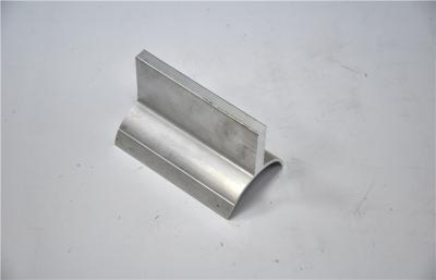 Chine Fraisez les profils en aluminium d'extrusion de cadre en aluminium de finition pour la décoration, 6063-T5 à vendre