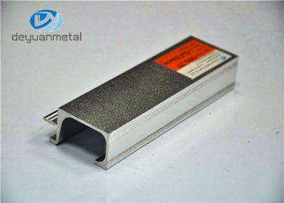中国 6063-T5キャビネットの装飾のための銀製のサンド ブラストのアルミニウム放出のプロフィールを合金にして下さい 販売のため