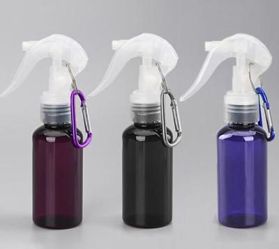 China Leere Plastikkleine Plastiktriggersprühflasche-Schlüsselkettenalkohol-Triggerspray der parfüm-Sprühflasche-60ML zu verkaufen