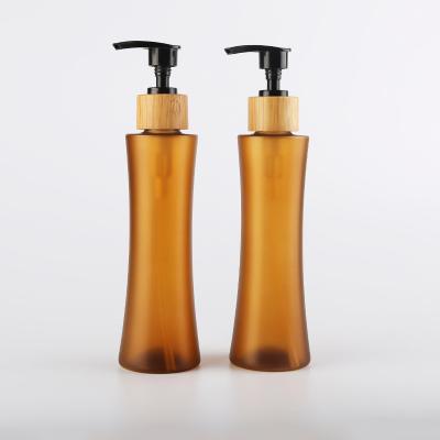 China Shampoo bernsteinfarbiges kosmetisches verpackendes Plastikbambuspumpflasche bereiftes Bambus6oz 180ml zu verkaufen
