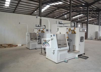 China Pequeña máquina de cobre del trefilado, equipo continuo del trefilado del recocido en venta