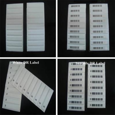 China UHF RFID 8.2Mhz EAS Labels Dimension 45*10.8mm High Detection Rate for sale