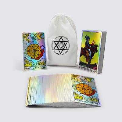 China Custom premium laser tarot cards for beginners wholesale regular size witch tarot card packed in white cloth bag à venda