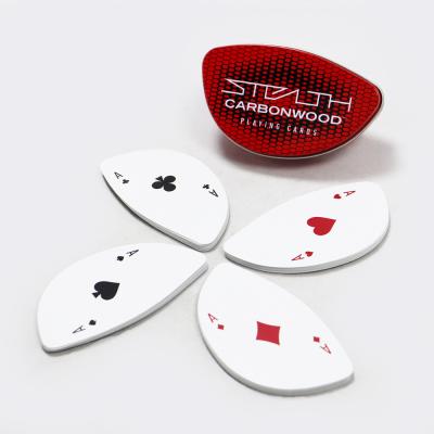 中国 Customized Printing Playing Cards Deck Tin Box Packaging special-shaped foliage Poker Cards 販売のため