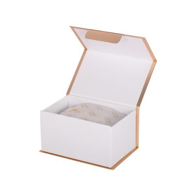 Китай OEM CMYK Coated Perfume Gift Box Packaging With Wrapping Paper продается