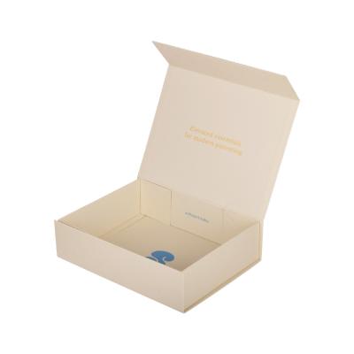China Reusable Foldable Magnetic Gift Boxes Packaging Baby Products Art Paper for sale