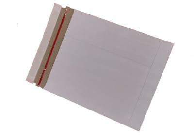 China Lightweight 13x13cm Recycled Rigid Mailers White Cardboard Envelopes for sale