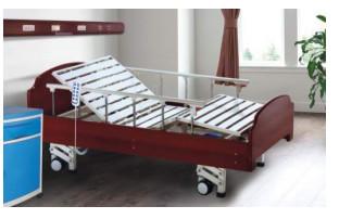 China Cold Steel Manual Crank Medical Adjustable Bed Epoxy Painted With 4 Hooks for sale