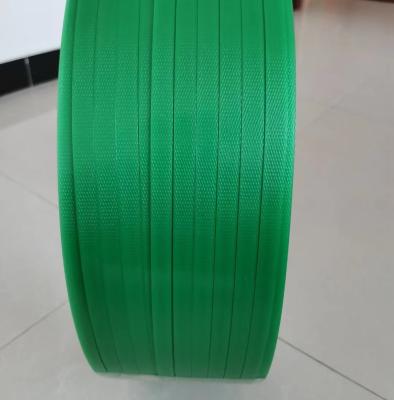 China Green Polyester Plastic PET Strapping Roll 9mm Width 150kg Pull For Used Clothes Bales à venda