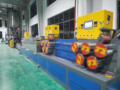 中国 450KG/H PET Plastic Tape Making Machine Bottle Flakes Material With Strap Width 9-32mm 販売のため