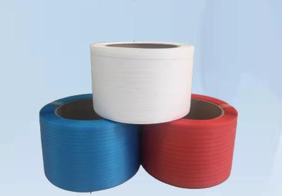 Chine Ceinture en plastique adaptée aux besoins du client pp de couleur de force de tension élevée emballant attachant la bande à vendre