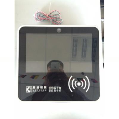 Chine 18Écran tactile LCD interactif mini PC lecteur de carte RFID kiosque avec Android Linux Ubuntu Win11 / XP à vendre