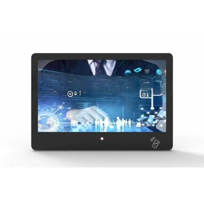 Chine Cadre métallique étanche à l'eau et à la poussière 15,6 pouces écran tactile industriel tablette Android écran PC avec fonction de lecteur de carte RFID NFC IC à vendre