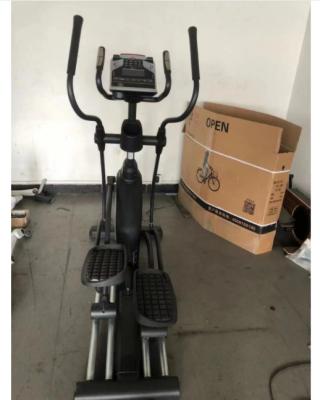 China ISO9001 Elliptical Gym Equipment Exercise Elliptical Bike Loading 150kg for sale