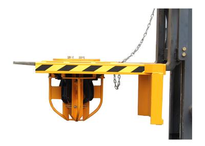 China YL4-1 Forklift mounted Four Barrels Clamp Hoist With Automatic Adjusting Core Frame Load Capacity 500KgX4 for sale