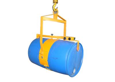 China LM800A Manual Drum Rotating Tongs Vertical Drum Lifter Dispenser Below Hook Drum Lifter Load Capacity 360kg for sale