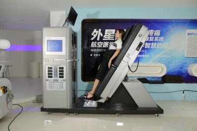 China Uso lumbar profesional del centro de rehabilitación del hospital de la máquina de la descompresión en venta