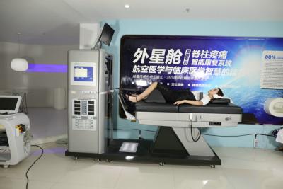 China Tabela espinal de posicionamento exata da descompressão da máquina lombar da descompressão à venda