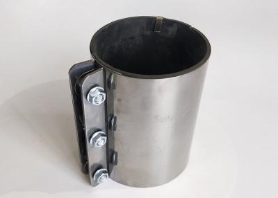 China Stainless Steel Heavy Duty Pipe Connector Repair Clamp With Black Rubber Bushing for sale