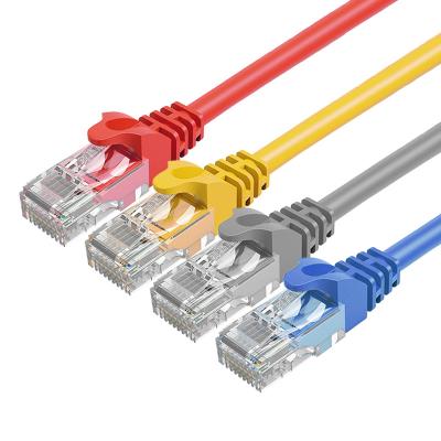 China UTP 4 EMPAREJA el cordón de remiendo de 24AWG el 1M Cat 5e, 50 pies de Cat5e de cable de Ethernet en venta