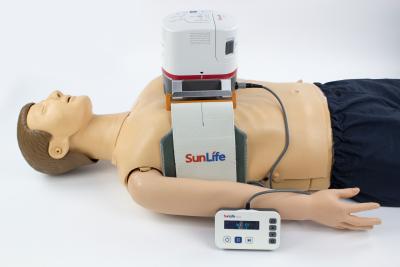 China Máquina automática MCC-E5 del CPR de la emergencia con comienzo suave ninguna restricción en el peso de los pacientes en venta