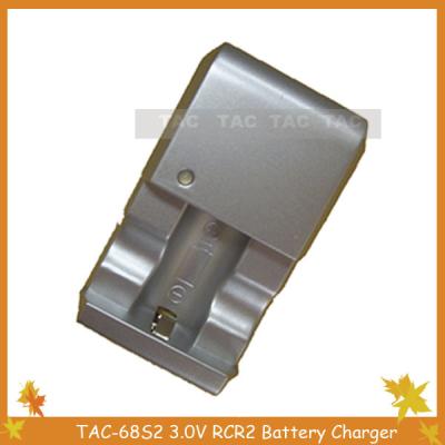 China Cargador de batería de litio de la batería RCR2 para la aguja electrónica del masaje en venta