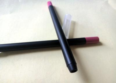 Chine Crayon imperméable de rouge à lèvres empaquetant la longueur de la matière plastique 136mm de picoseconde à vendre