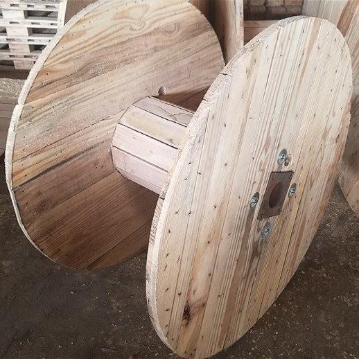 Quality Oak Walnut Empty Wooden Cable Drum Pine Large Wooden Electrical Spools for sale