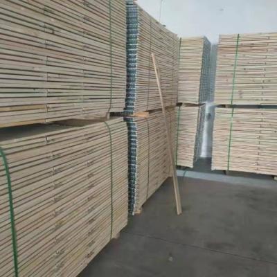 China Paleta de madera fumigada de cuatro lados Paleta europea de madera tamaño 1200 * 800 * 144 en venta