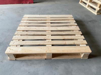 China 1200 X 1000 X 130mm 4 Way Wooden Pallet Strong Structure Euro Epal Solid Wooden Pallets for sale