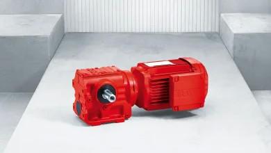 Quality OEM Compact Vertical Helical Gearmotor Electrical Drive 22KW for sale