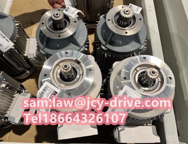 Quality Helical Worm Reduction Motor Gearbox 5 Hp Gear Motor SA87 DRN132S4/BE11/ES7C/V for sale