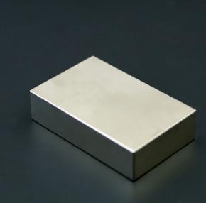 China Square Industrial Neodymium Magnets Bar Block N52 N54 Grade High Strength for sale