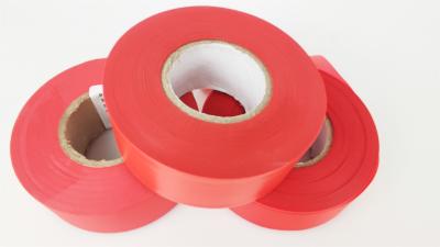 中国 高い摩耗抵抗の高い引張強さのプラスチック障壁テープ 販売のため