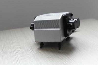 Chine Compresseurs miniatures électromagnétiques de compresseur de double diaphragme d'aquarium à faible bruit à vendre