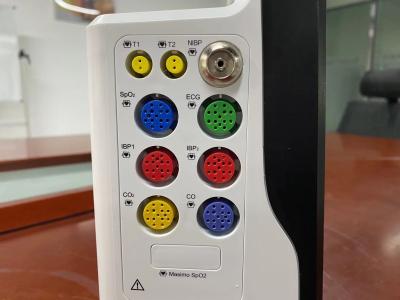 Китай Медицинская портативная машинка монитора пациента Неонате сердечная для машины скорой помощи ИКУ продается