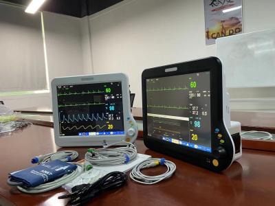 China Máquina portátil de diagnóstico de signos vitales, parámetro multi del monitor NIBP Spo2 en venta