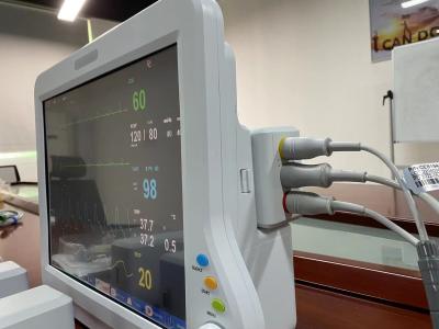 China Monitoreo modular de pacientes de UCI Monitoreo cardíaco de pacientes de múltiples parámetros Monitoreo portátil de pacientes en venta