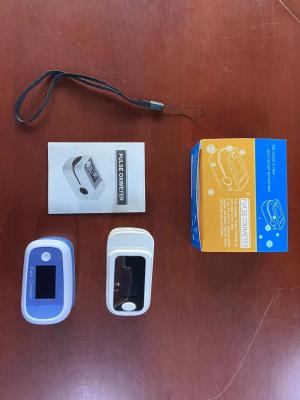 China Sensor médico del dedo del oxígeno de la sangre, oxímetro de la exhibición OLED para la supervisión SPO2 en venta