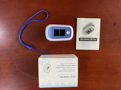 China Medical OLED Fingertip Pulse Oximeter Portable For PR SPOR Monitoring, blood oxygen monitor for sale