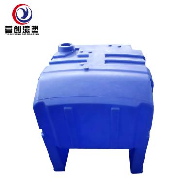 China Grande tamanho horizontal moldado Roto plástico da cor preta dos tanques de água grande à venda