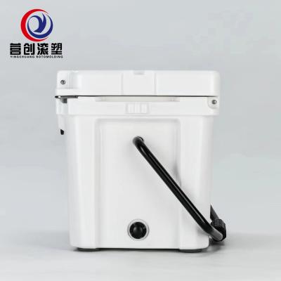 China Roto Molding Tech Fishing Rotomolded Cooler Box with Tie Down Points for sale