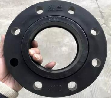 China CNC Machining CS Flanges Fabrication Grinding / Polishing Finish For Automobile for sale