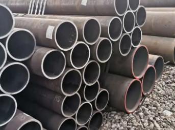 China SA106C Alloy ERW Steel Pipe AISI 4130 Seamless Carbon Steel Tube For Petroleum Cracking Boiler for sale