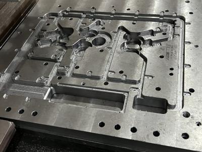 Chine CNC Machining Injection Mold Base With 1.2738/ 1.2083/ NAK80/ D2/ H13 à vendre