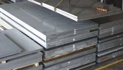 China resistencia de desgaste de la reacción del ánodo de barra de la aleación de aluminio 150HB de 1-3m m en venta
