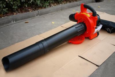 China High Efficient Garden Leaf Blower With Angled Tube Design 180km/H Air Velocity for sale